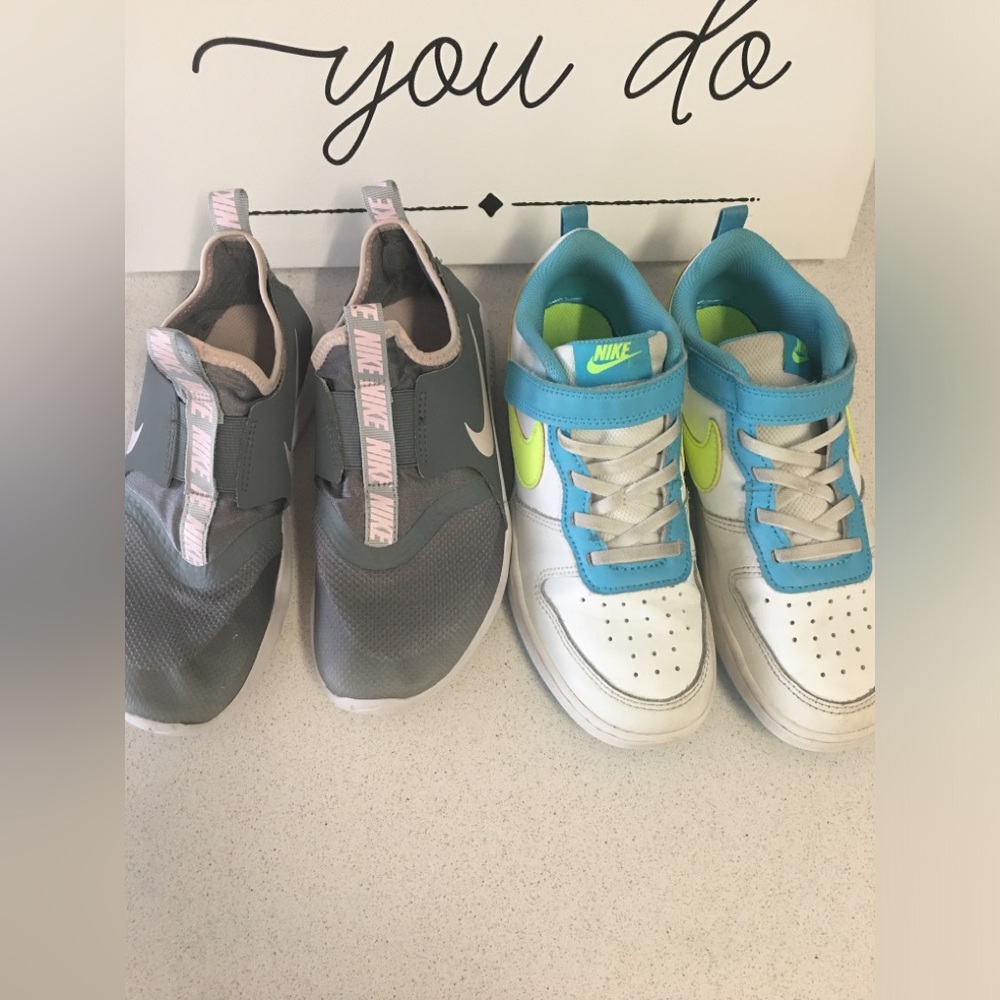 Nike girls size 3Y